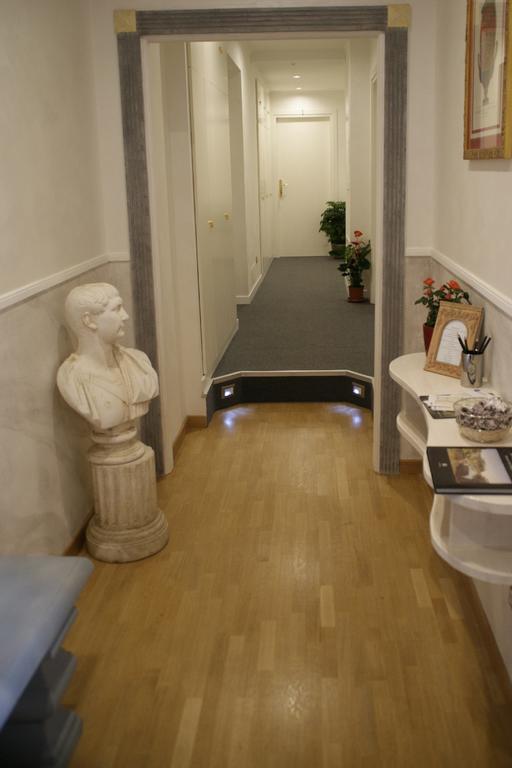 Landlord In Trastevere Рим Экстерьер фото